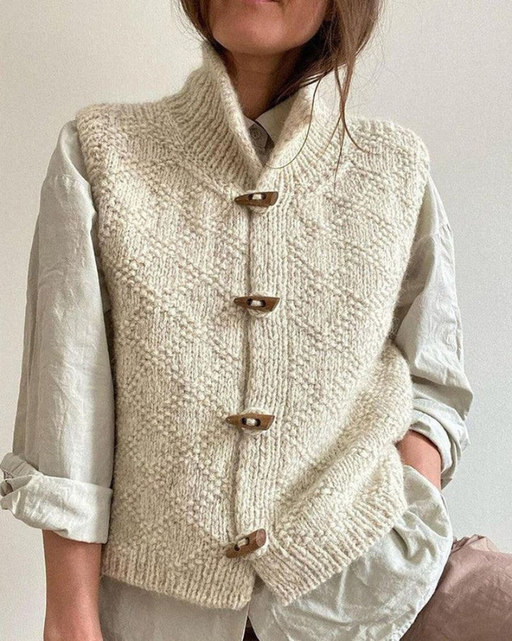 Barbara | Elegant Sleeveless Cardigan