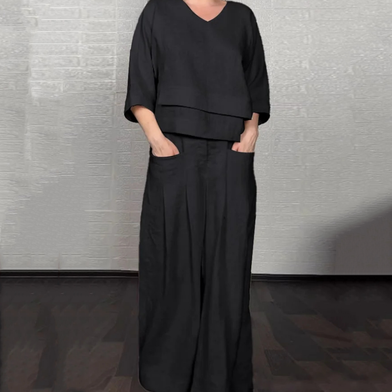 Noa | Relaxed Minimalist Two-Piece Set